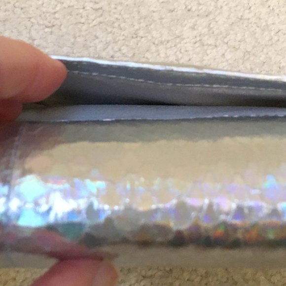 Auth Brand New Nancy Gonzalez GENUINE PYTHON silver mirror Gotham clutch + strap - Picture 9 of 14